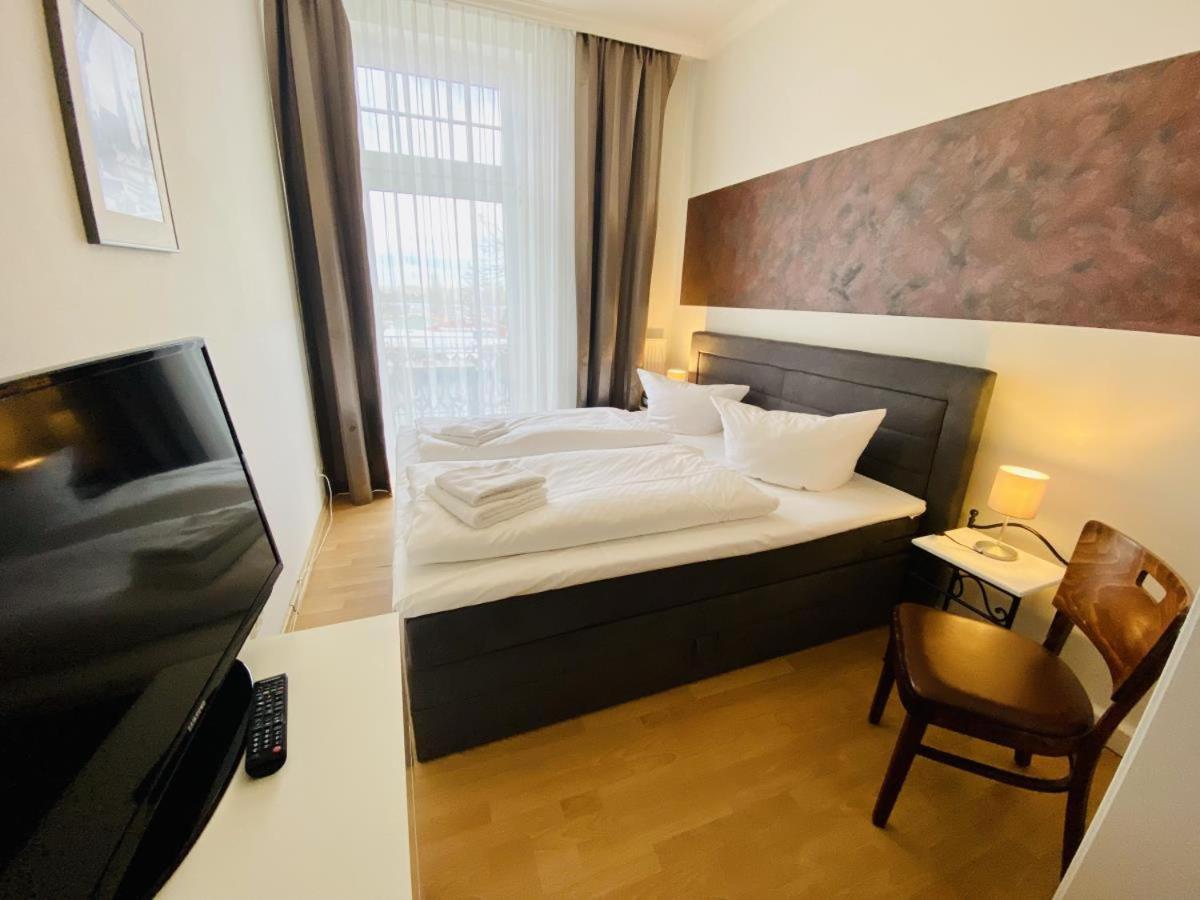 Doppelzimmer Tresen, Direkt Am Alten Strom Rostock Dış mekan fotoğraf